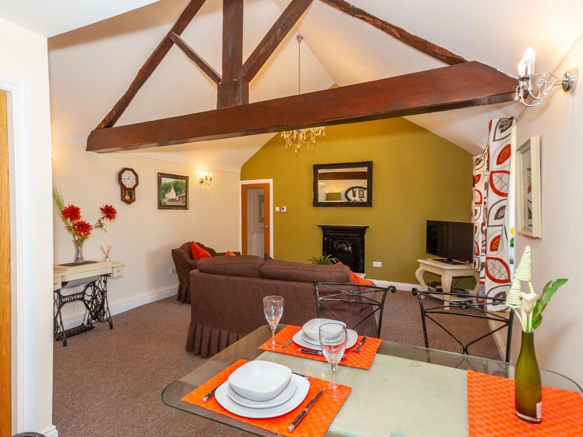 Bodafon Hall Cottages Llandudno Eksteriør bilde